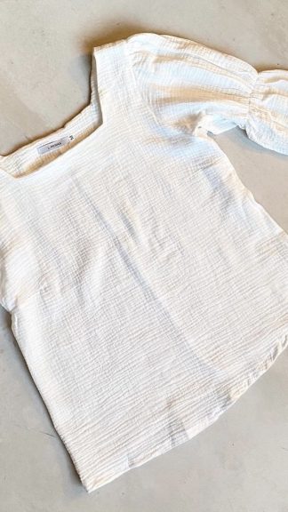 Blusa escote cuadrado