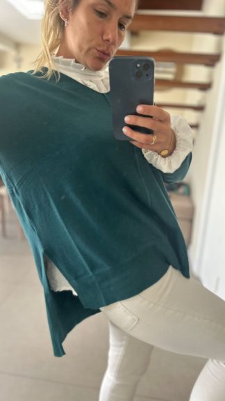 Buzo escote en v petróleo